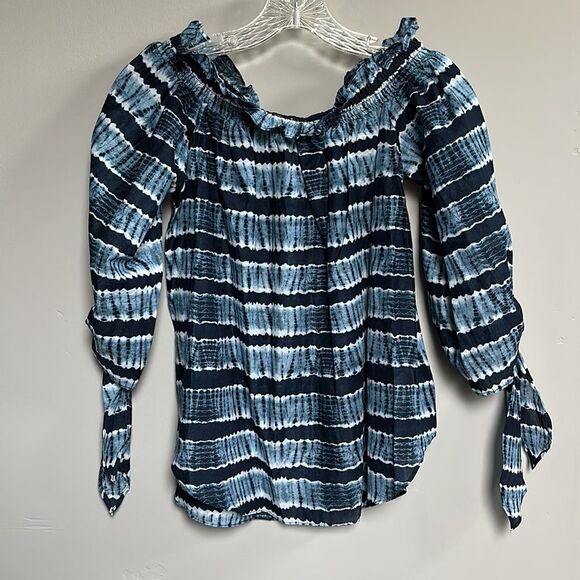 NWT Michael Kors Smocked Off Shoulder Chambray Stripes Chic & Polished Top S - Picture 4 of 13